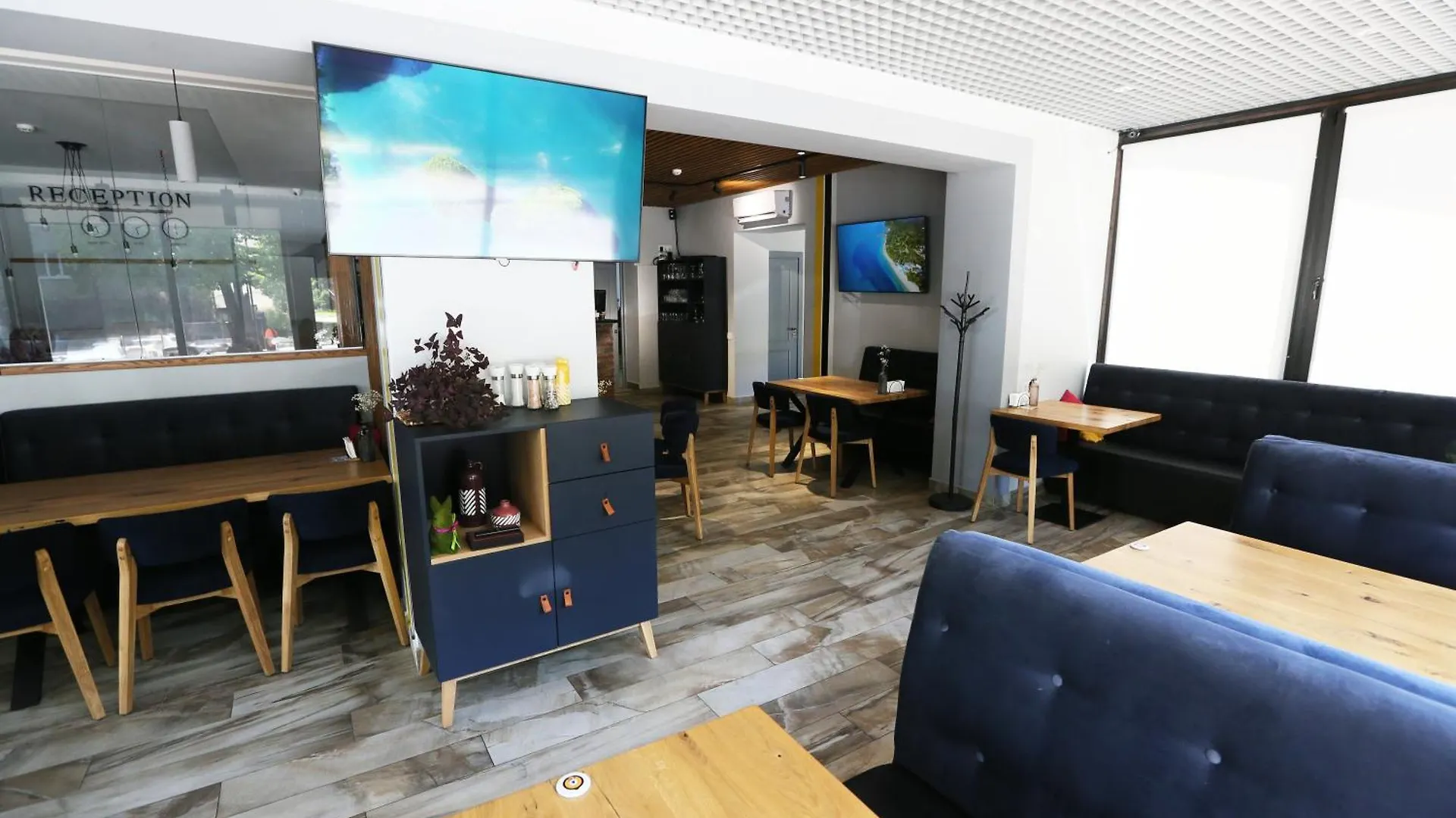 Hotel Golden Lemon Готель Золотий Лимон Lviv Ukraine
