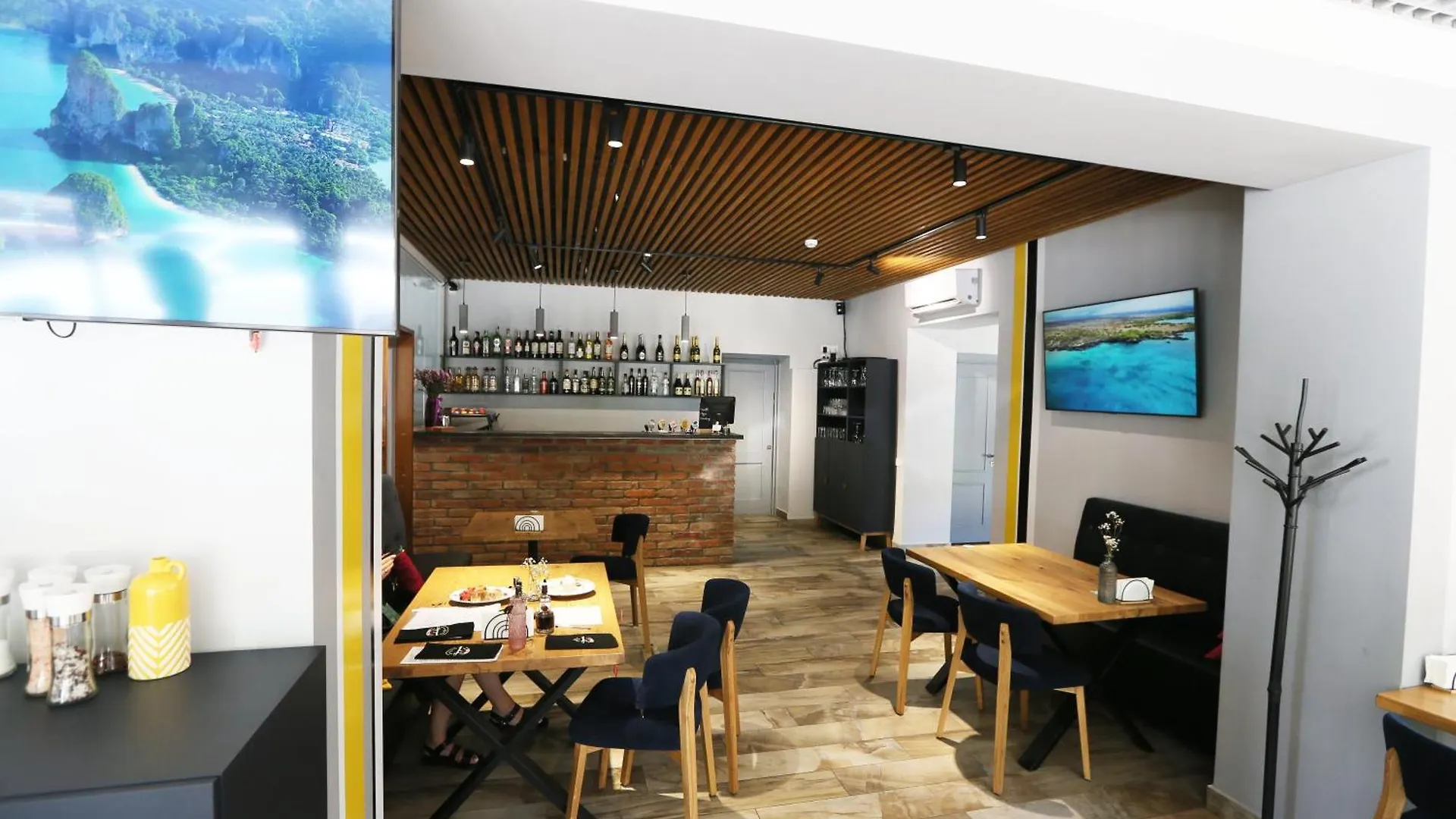 Hotel Golden Lemon Готель Золотий Лимон Lviv